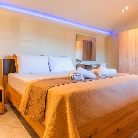 Papi'S Free Parking Villa Aleksandropolis Zewnętrze zdjęcie
